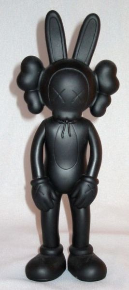 File:Kaws Accomplice black.jpg