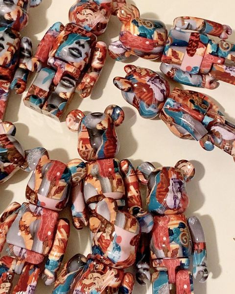 File:Bearbrick-tristaneaton.jpg