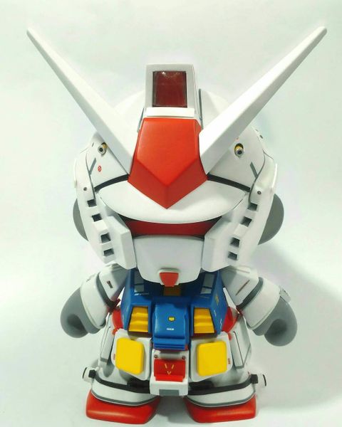 File:Gundammunnycustom.jpg