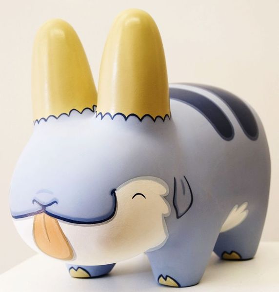 File:Downthebunnyhole-okkle.jpg