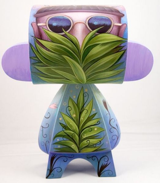 File:Madl-leonback.jpg