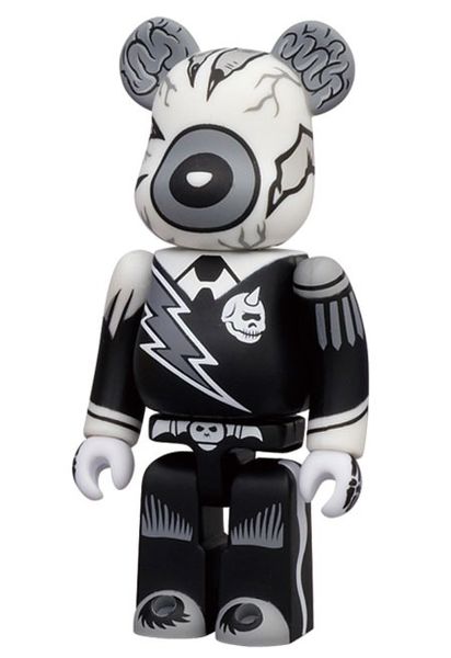 File:Bearbrick-S23-Lamour.jpg
