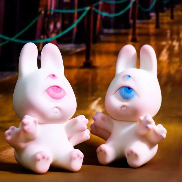 File:RAABBIT-resin.jpg