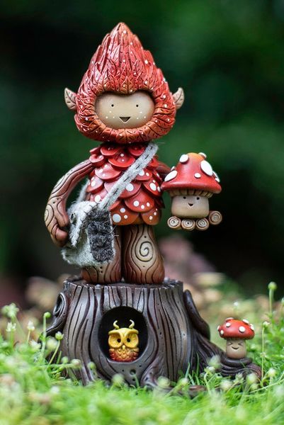 File:Flyagarictreespirit.jpg