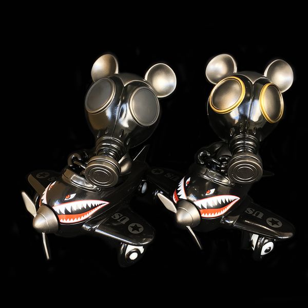 File:MousemaskMurphyAirShadow.jpg