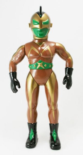 File:Captainmaxx-browngold.jpg