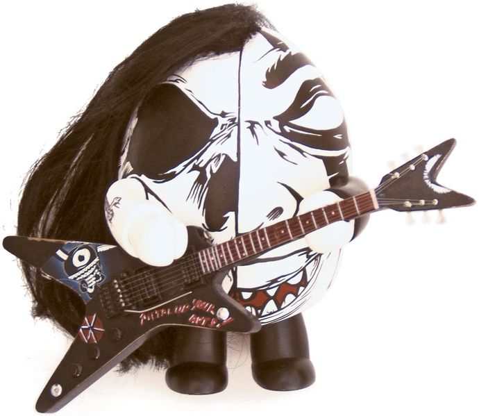 File:Heavymetalqee-mimic.jpg