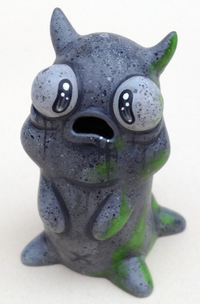 File:Caterpup-statue.png