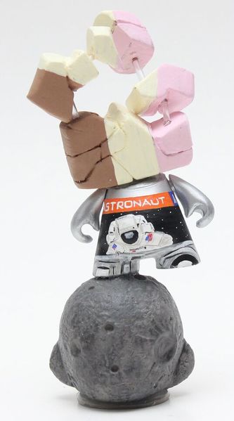 File:Astronaut+Ice+Cream.jpg