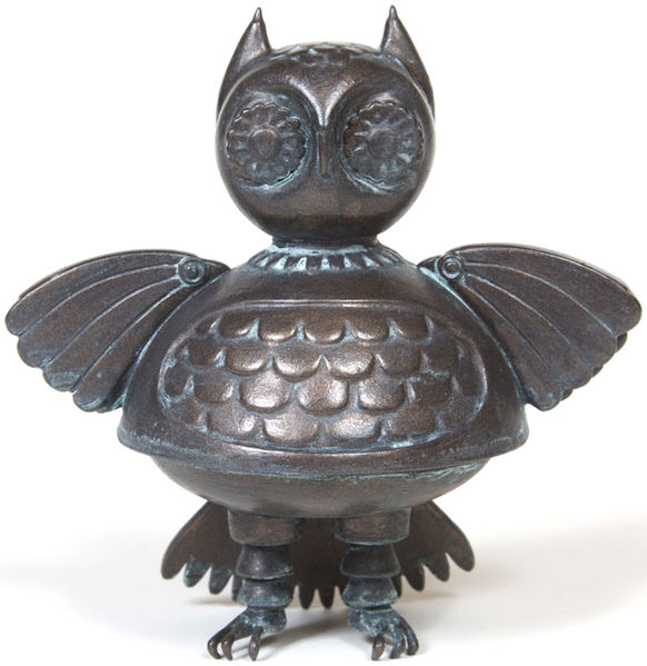 File:Akis-bronze.jpg