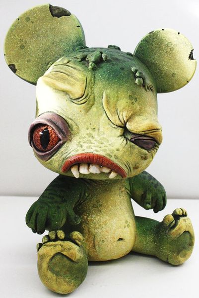 File:Rivetqeecustom-ryniak.jpg