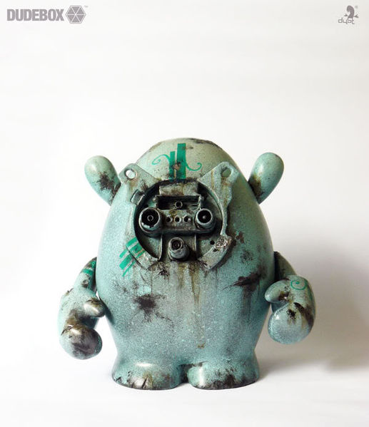 File:Dudeboxcustom-dust.jpg