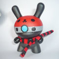 Dunny-s5-devilrobotschase.jpg