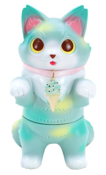 File:FluffyNegora-MintIceCream.jpg