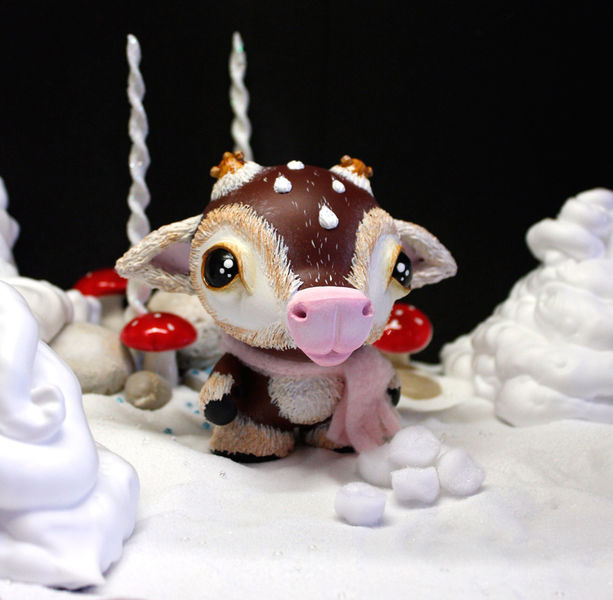 File:Sneaksnowball-hausofboz1.jpg