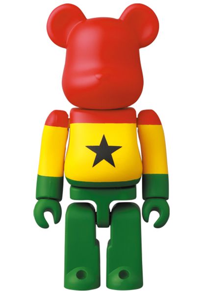 File:Bearbrick-s41-flag.jpg