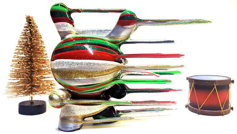 File:Dunny-blownawayholiday.jpg