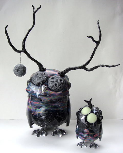 File:Omen-shockandawe.jpg