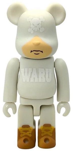 File:Bearbrick-s35-santa2.jpg