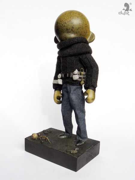 File:Xw7munny-dust.jpeg