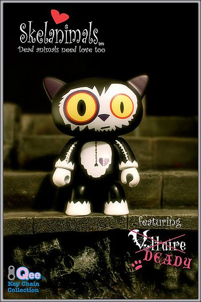 File:Skeleanimals-s2-voltaire2.jpg