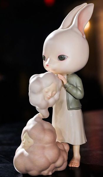File:Intimacy02 420.jpg