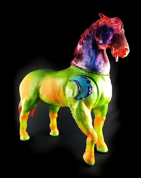 File:Sheheadlesshorse-eternia.jpg