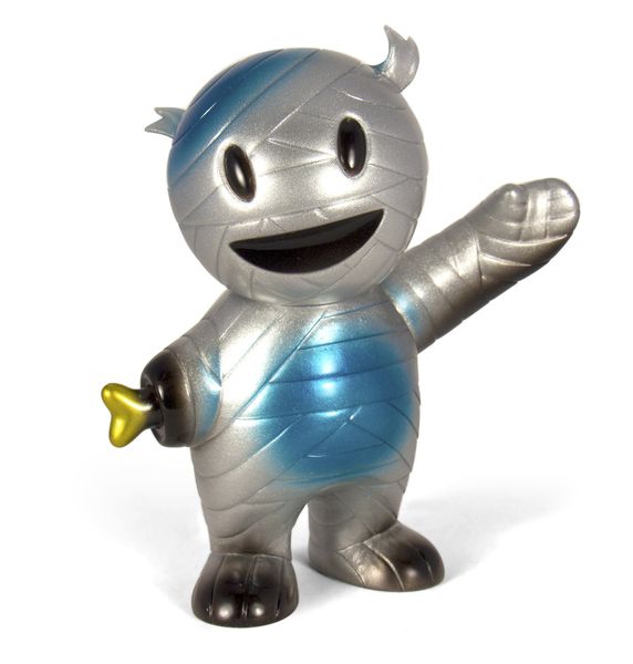 File:Silverstreakmummyboy.jpg