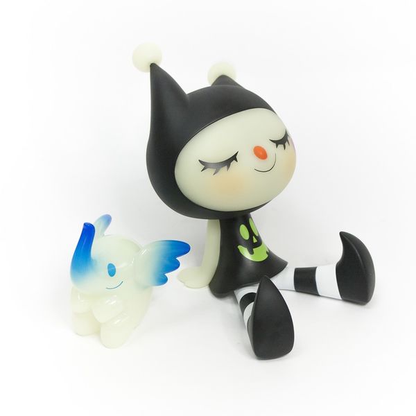 File:Greenieelfie-halloweenunbox.jpg
