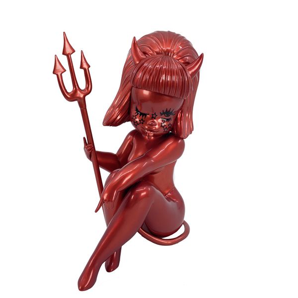 File:Lucy-Metallic.jpeg