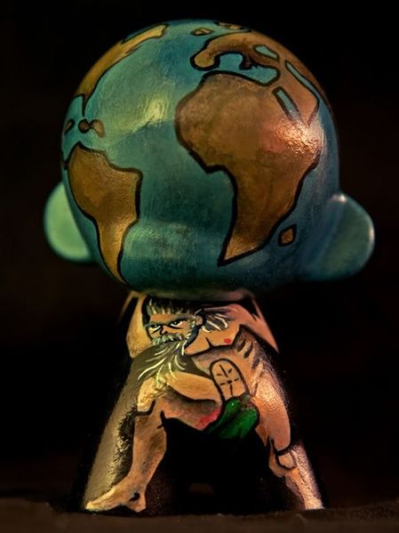 File:Munnyworldmikie2.jpg
