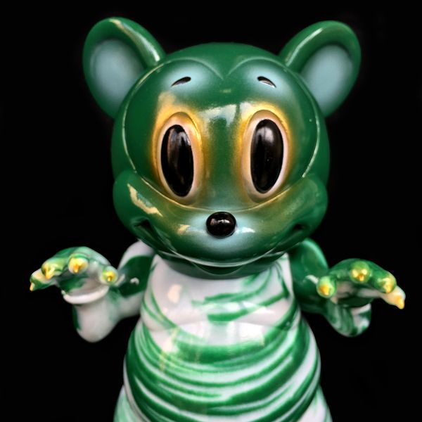 File:MarbledzillaGoldEyes.jpg