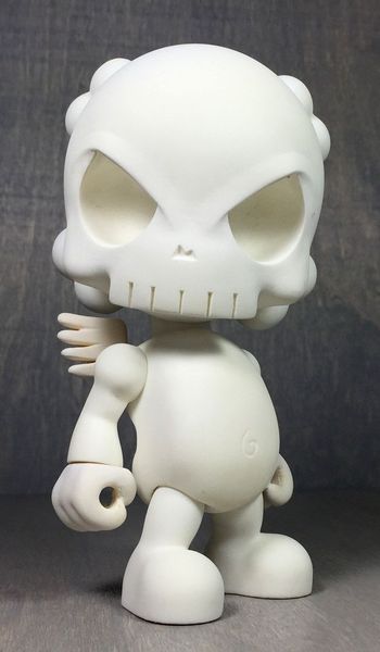 File:Theblank-skullhead.jpg