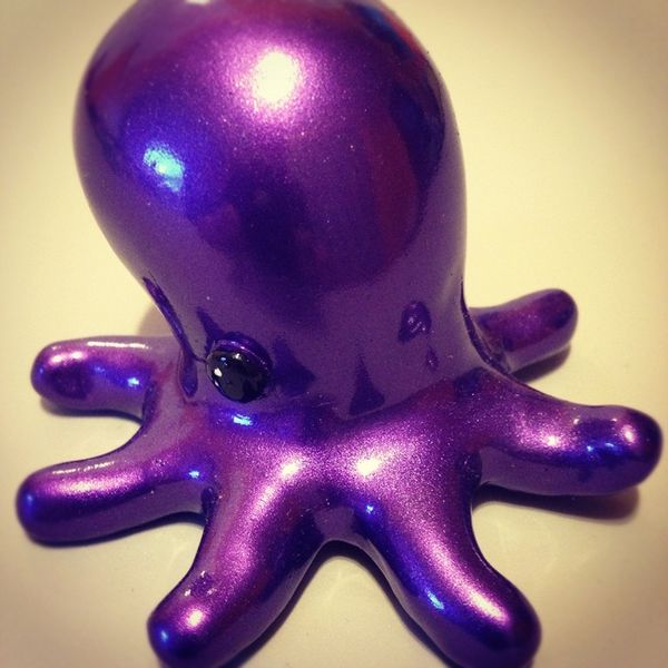 File:Pearlpurpleocto.jpg