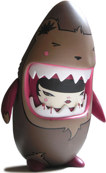 File:Sharkycustom-juliewest.jpg