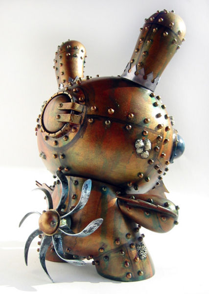 File:NautilusDunnyBack.jpg