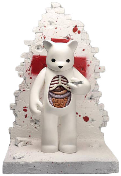 File:Target-selfmedwhite.jpg