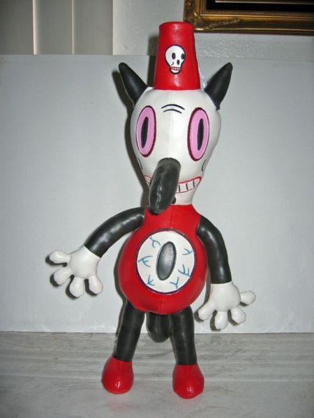 File:Toby16inch.jpg