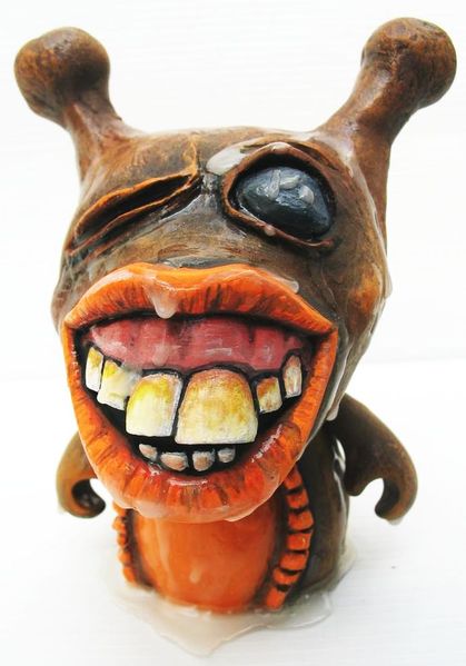 File:Mrslugfacemunnyrooz.jpg