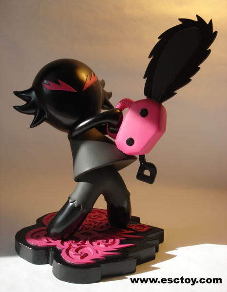 File:Chelly-Chainsaw-Kage2.jpg