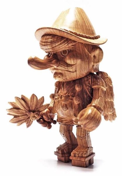File:Usotengu-wood.jpg
