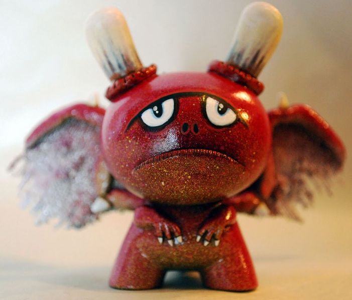 File:Dunny-almightdunny-rampagetoys.JPG